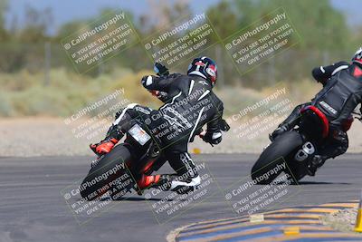 media/Sep-25-2023-Moto Forza (Mon) [[81ffa65e0a]]/B-C Group/Session 4 (Turn 2 Backside)/